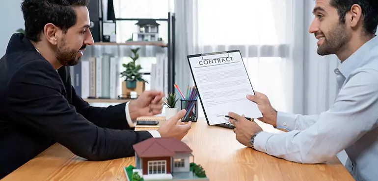 Why Choose Us for Contract Assignments in Cincinnati, OH?